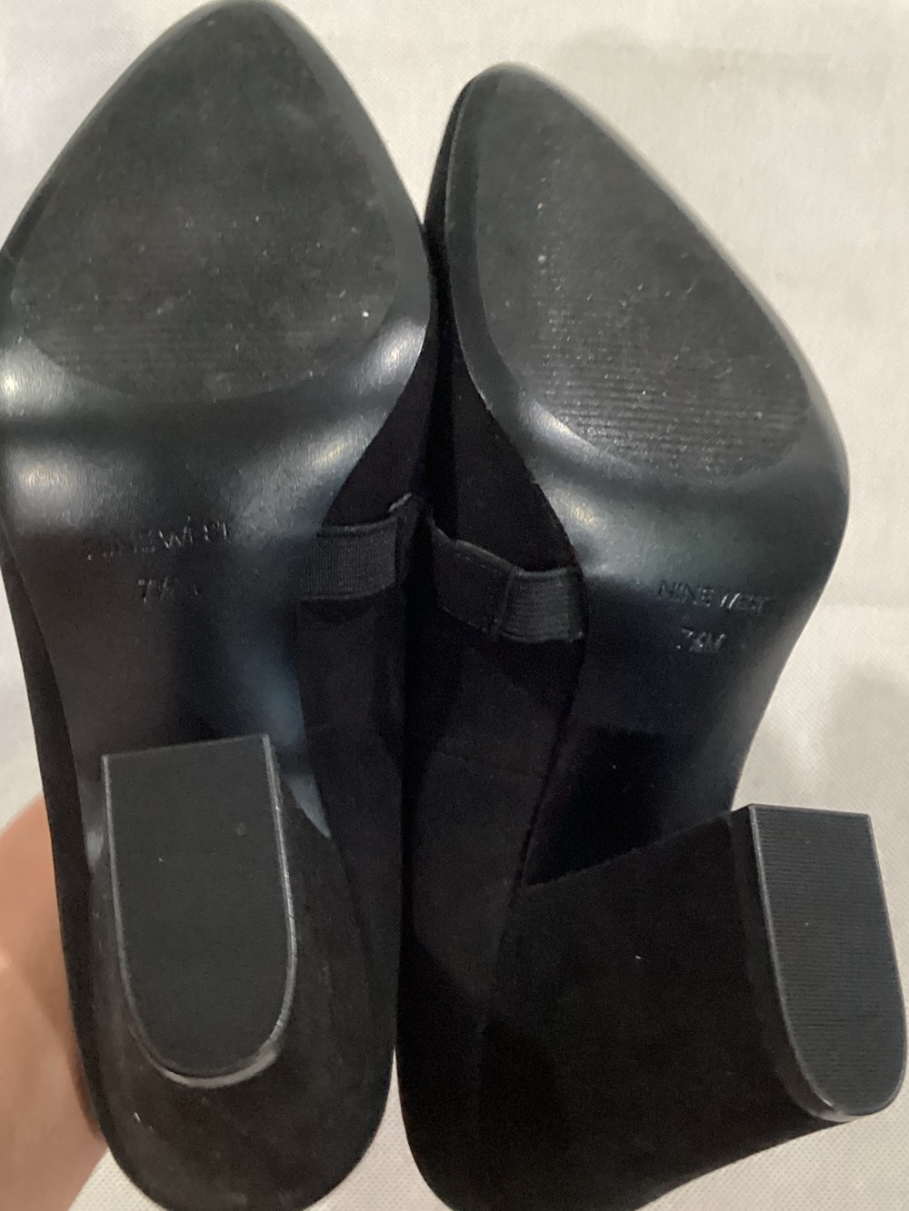 Nine West Black Suede Mary Jane Block Heels - Picture 5 of 6